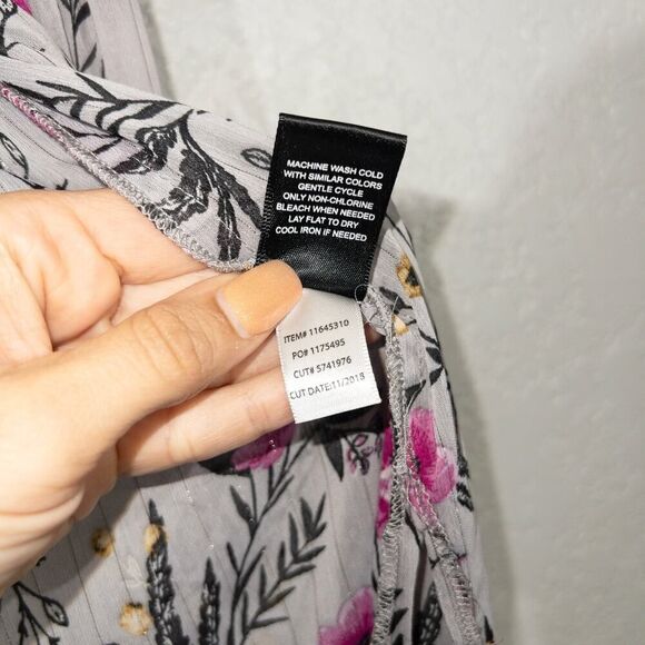Torrid Gray‎ Flower Sprig Lurex Duster Kimono Size 1/2 - Picture 9 of 10